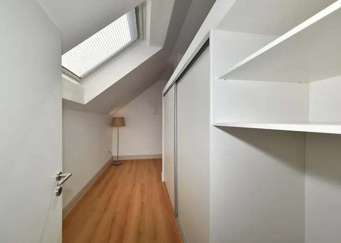 Novem Apartment