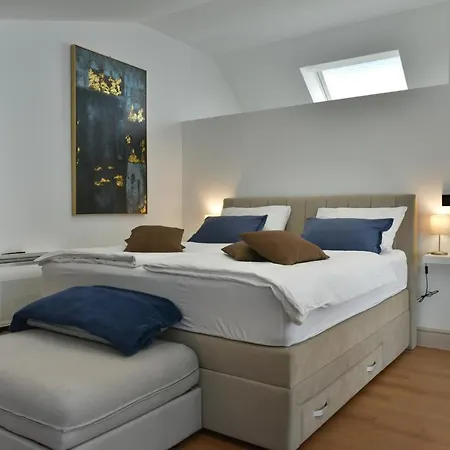 Novem Apartamento